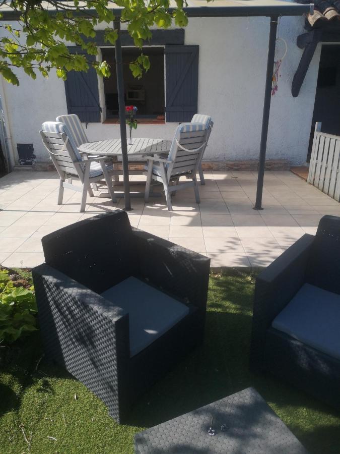 Le Mas Du Bijou Bleu Puget-sur Argens Exterior foto